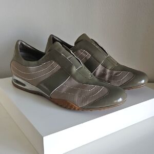 COLE HAAN Nike Air Stylish Olive and Dark Beige Sneakers Size US Women's 9